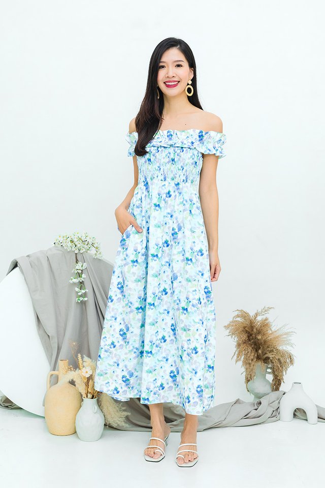 Poised Lady Ruffled Dress in Blue Poppies