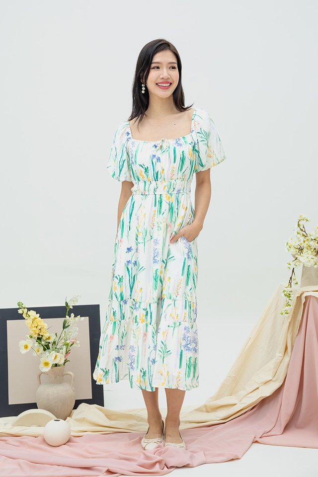 Jolie Ruched Waist Dress in Flower Pastures