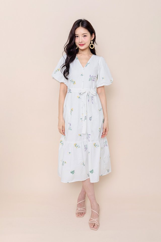 Lush Florals Puffy Sleeves Dress in White Embroidery