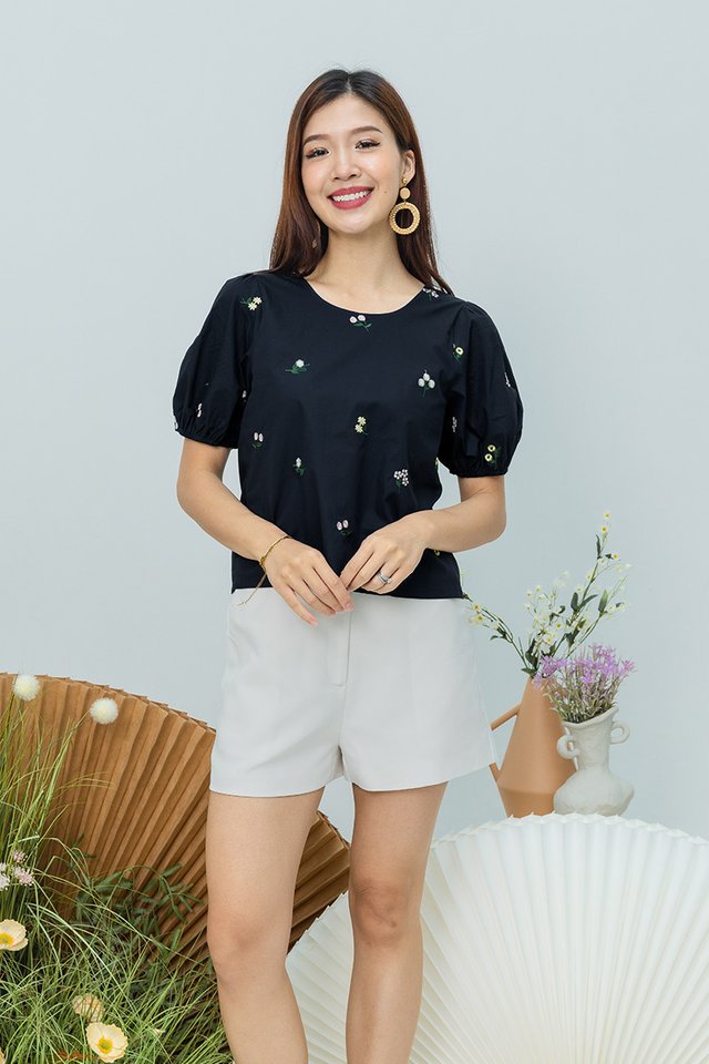 Annelise Embroidery Bow Tie Top in Black