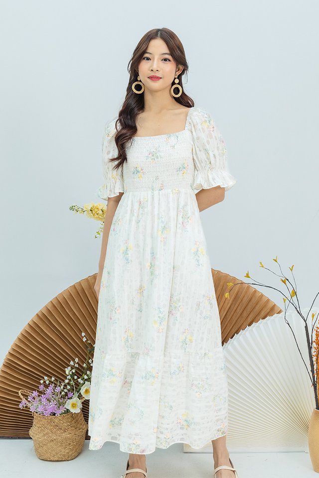 Amelie Smocked Puffy Sleeves Dress in Spring Florals