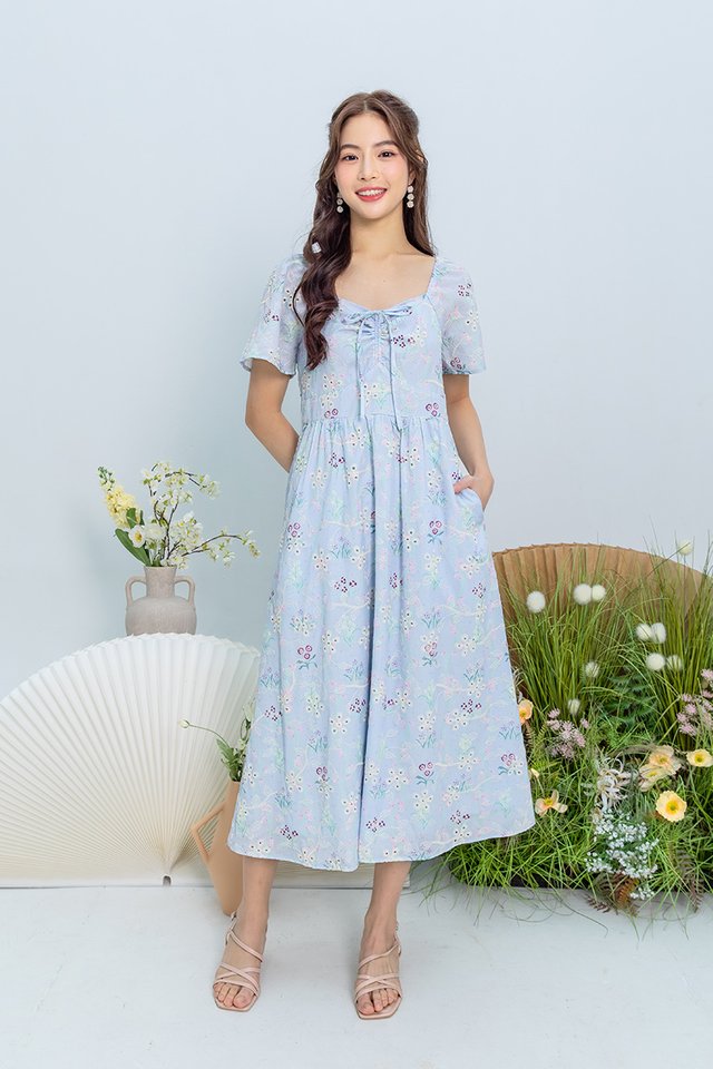 Lumi Airy Sleeves Midi Dress in Blue Whisper