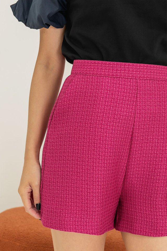 Marilyn Chic Tweed Shorts in Hot Pink