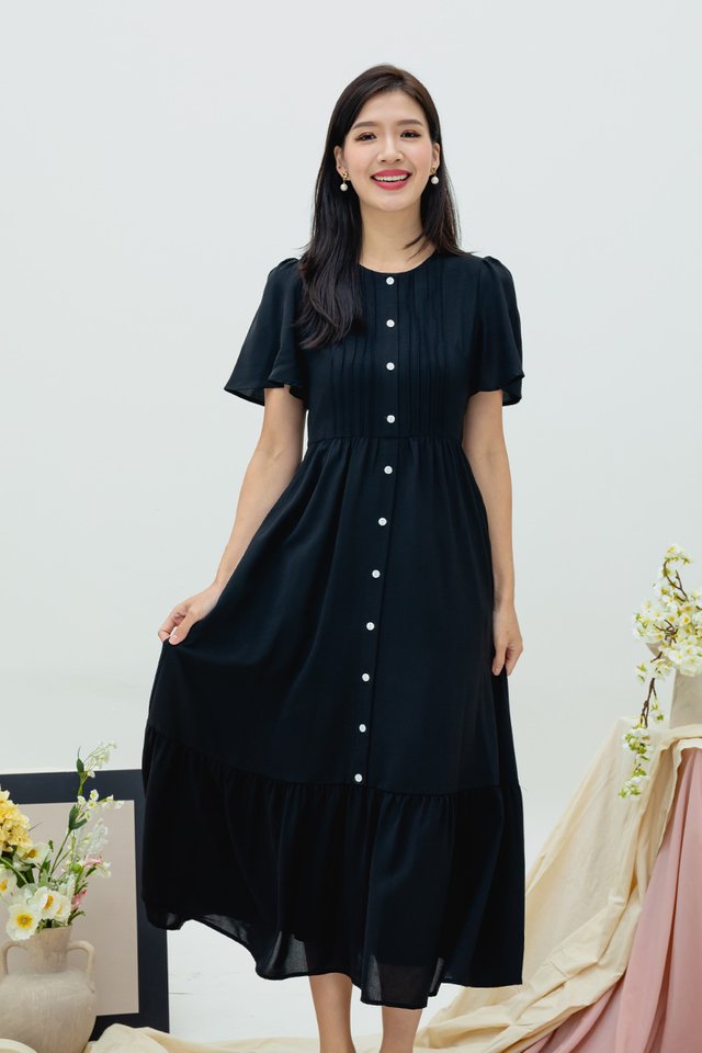 Parisienne Pleated Buttons Dress in Black