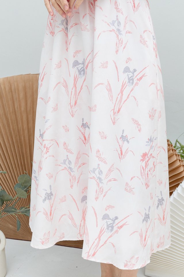 Makes Me Flutter Dress in Pink Floral