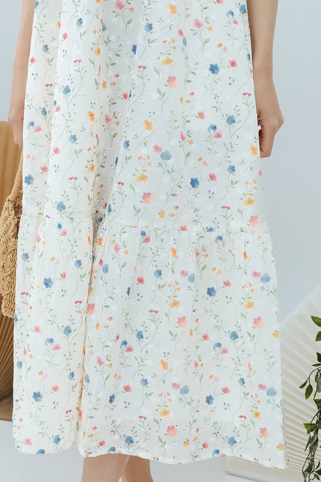 (NEW FABRIC!) Seasons of Love Puffy Sleeves Dress in Cream Garden Florals