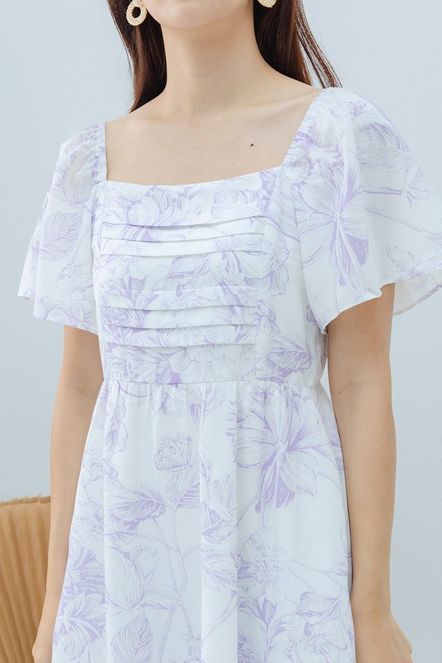 Pleats Wonderland Babydoll Dress in Lilac Camellia