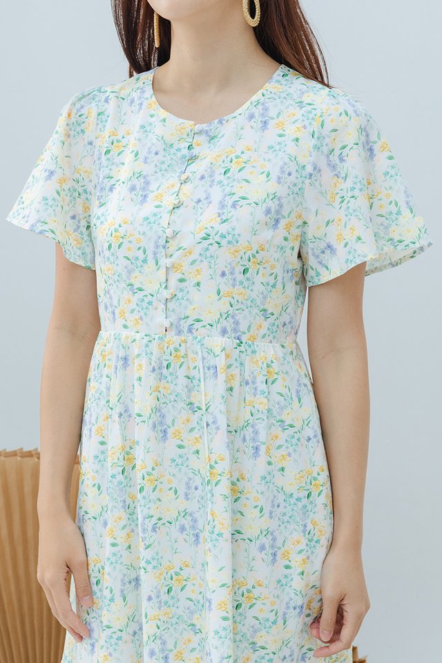 Sweetly Buttoned Midi Dress in Marigold Florals