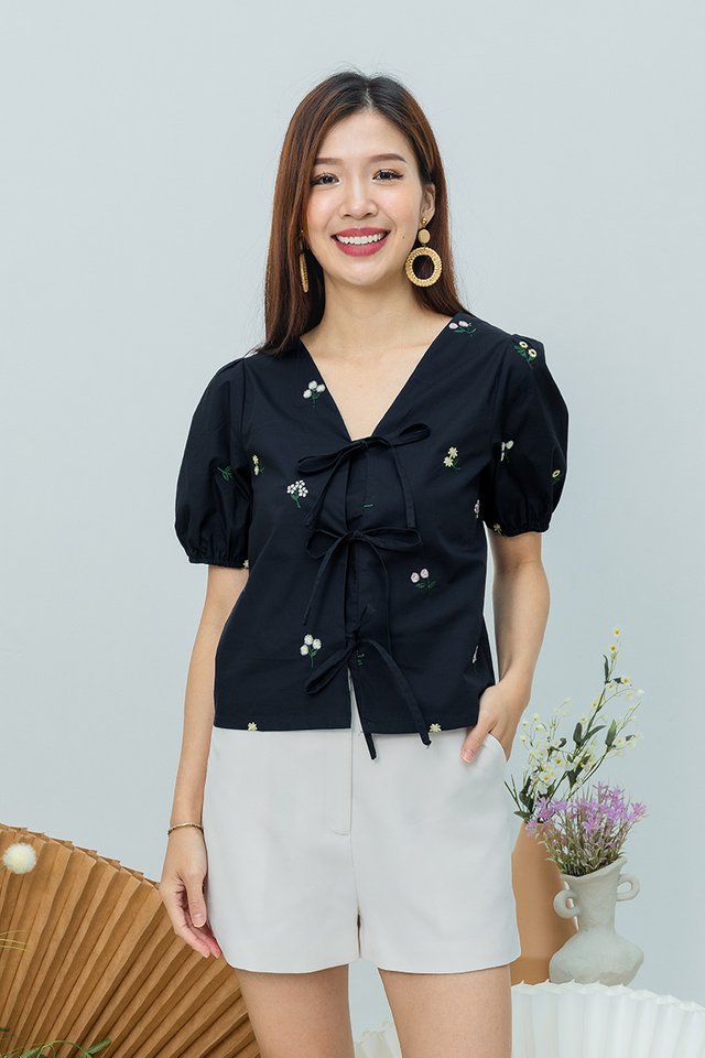 Annelise Embroidery Bow Tie Top in Black