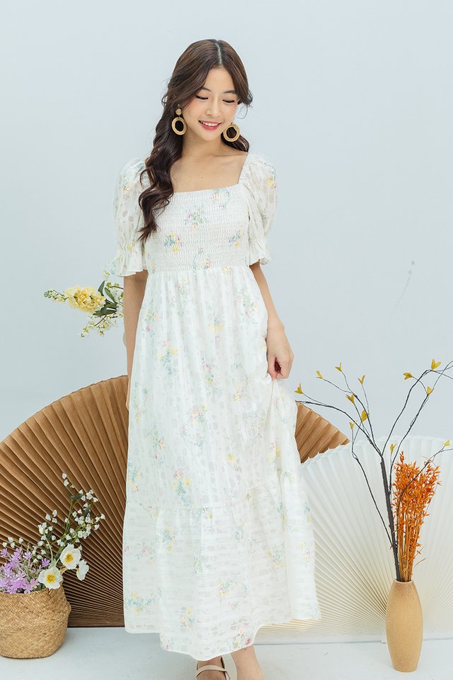 Amelie Smocked Puffy Sleeves Dress in Spring Florals