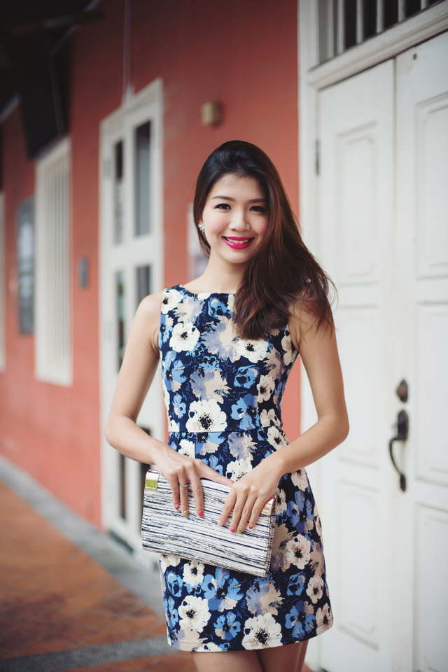 Corporate Beauty Dress in Blue Pansies