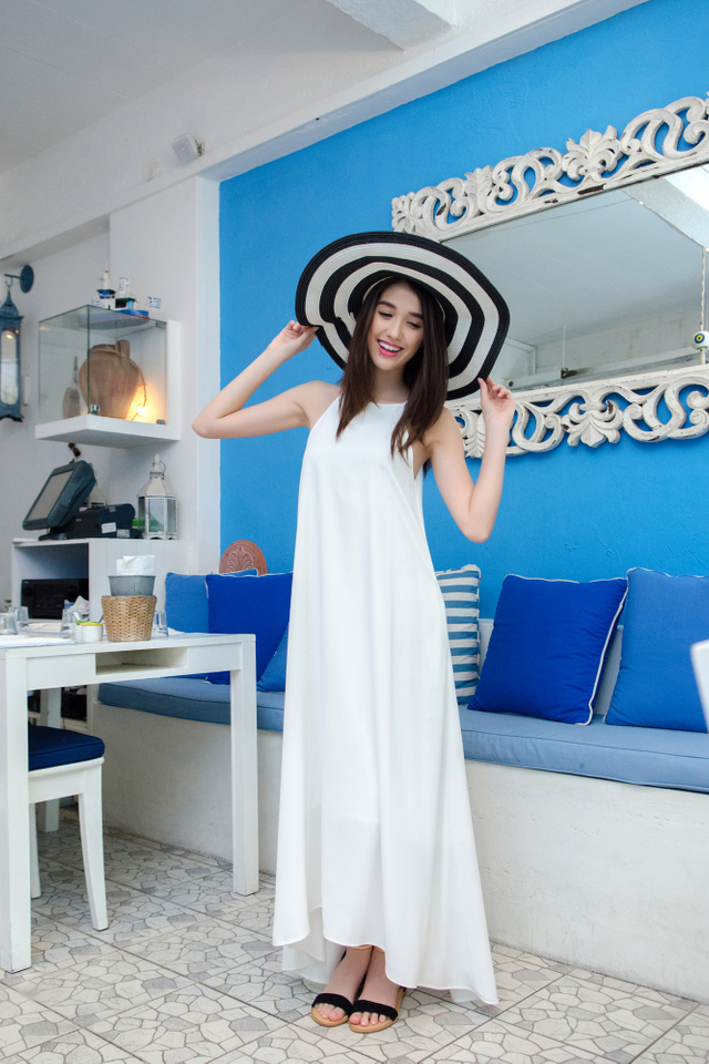 (FMTP x TIPPYTAPP) Grecian Glory Maxi Dress in White