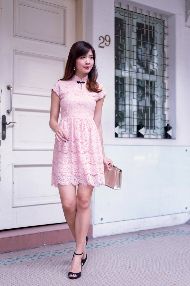 Lace Felicity Oriental Dress in Pink