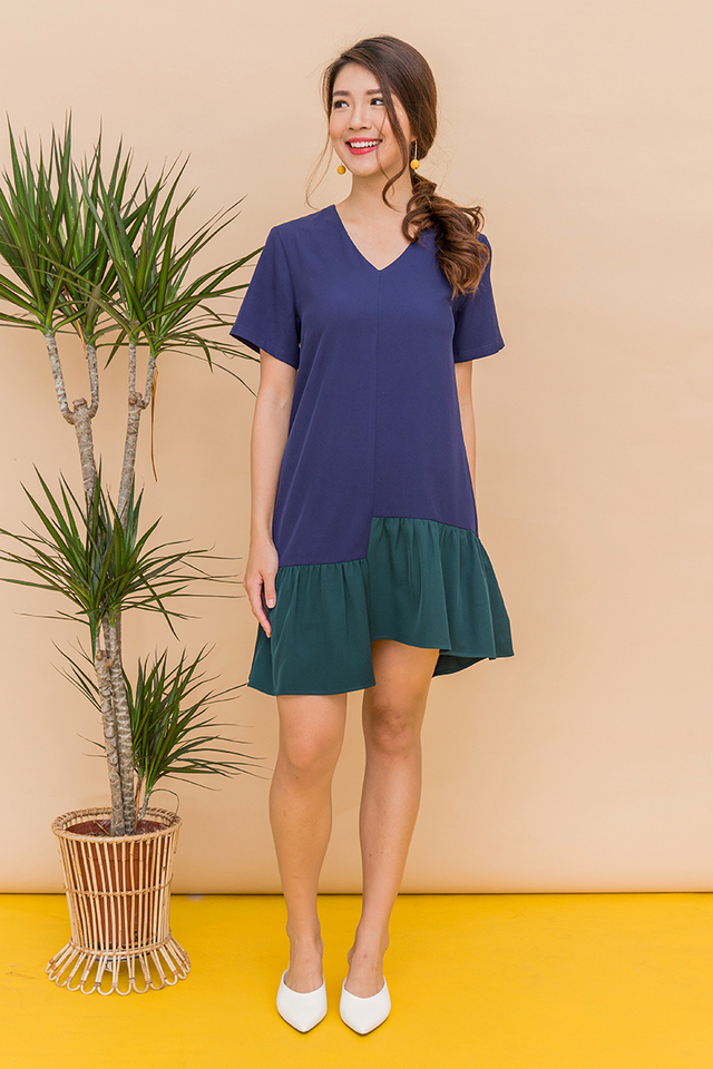 It's Weekend Colour Block Dress in Navy Forest