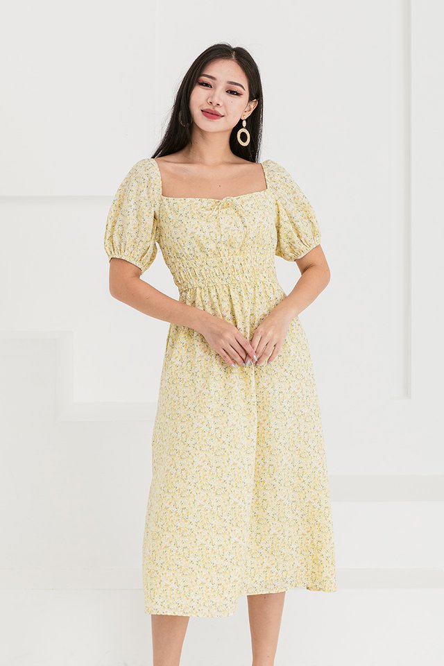 Charisse Drawstring Ruched Dress in Yellow Florals