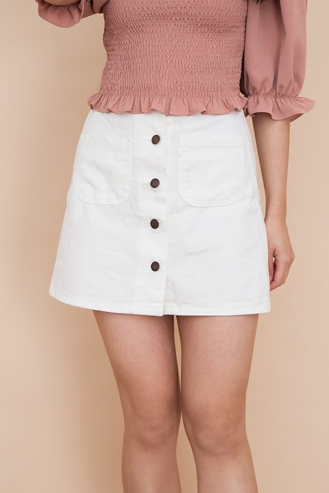 Calla Buttons Denim Skirt in White